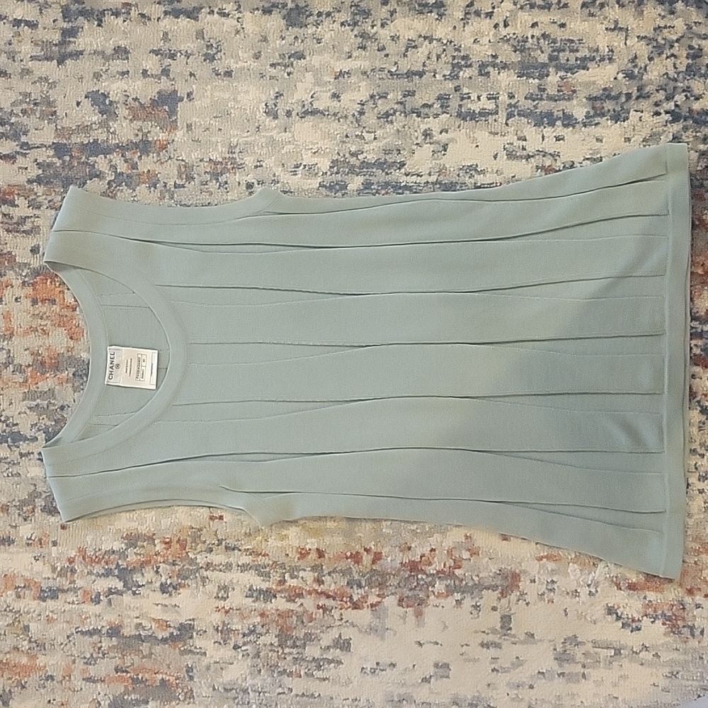 Chanel cotton weaved tank.